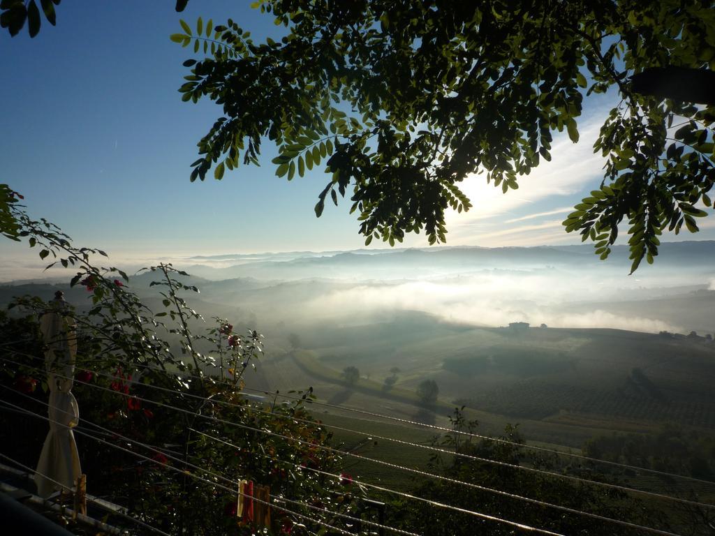 La Vigna Del Parroco Διαμέρισμα Verduno Δωμάτιο φωτογραφία